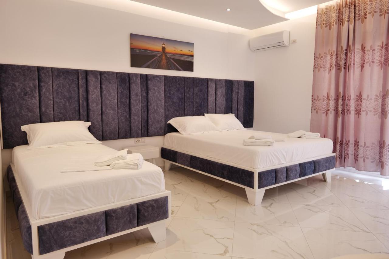Lumi Hotel Sarandë Exterior foto